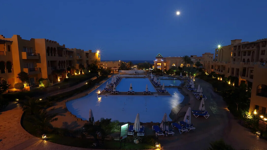 Rehana Royal Beach Resort - Aqua Park & Spa